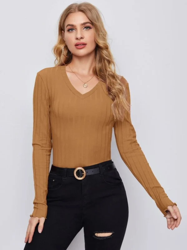 Camiseta tejida de canalé ribete en forma de lechuga