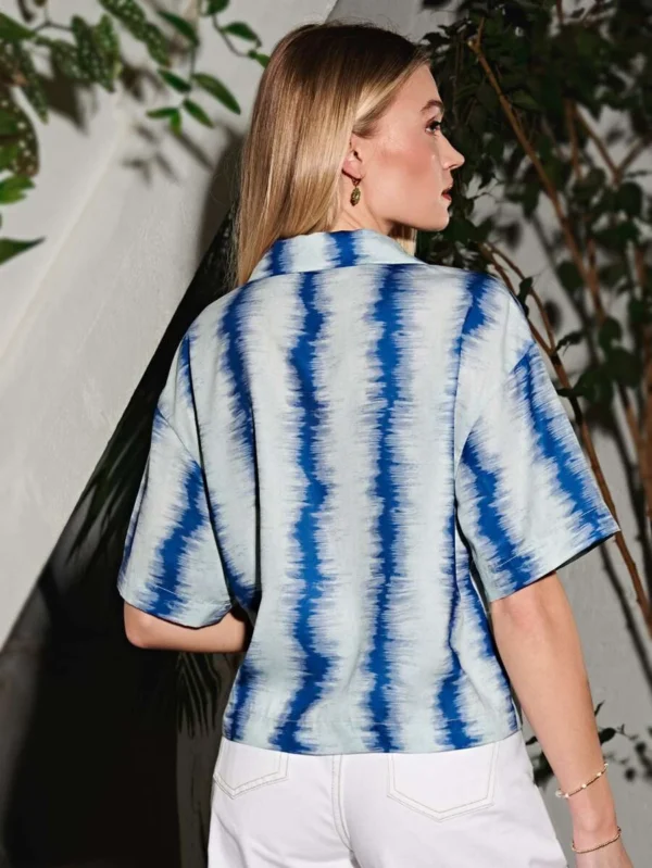Blusa de tie dye con parche con bolsillo de hombros caídos - Imagen 3