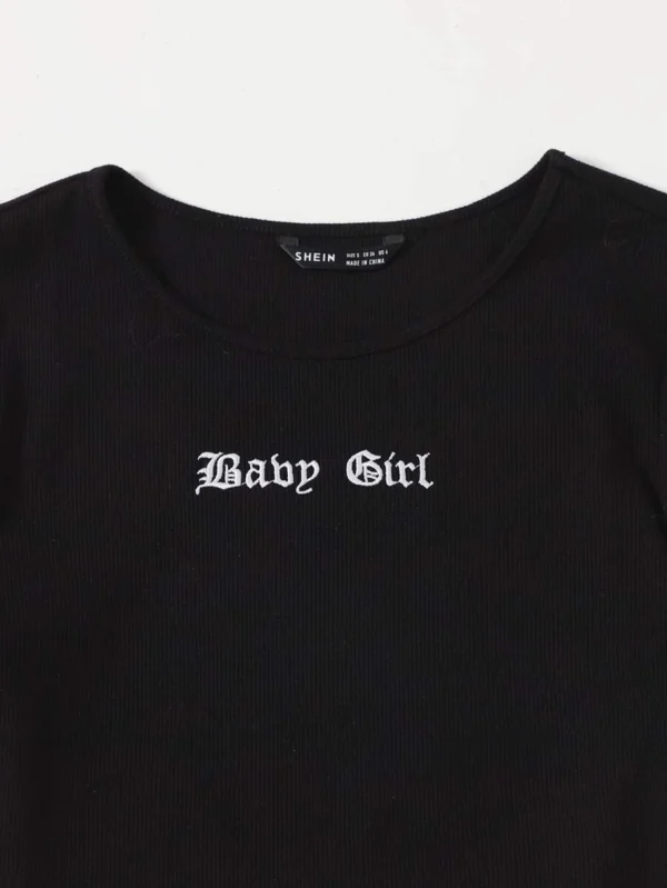 Camiseta ribete en forma de lechuga con bordado de letra - Imagen 3