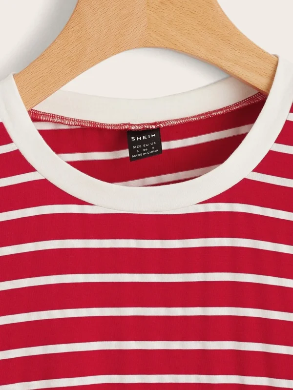 Camiseta de cuello en contraste bajo con fruncido de rayas - Imagen 3