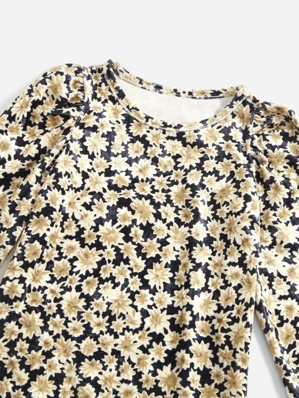 Vestido bajo con fruncido floral de terciopelo - Imagen 3
