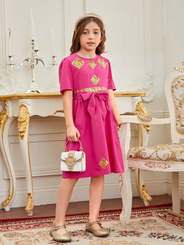 Vestido con cinturón con estampado de planta de manga farol - Imagen 3
