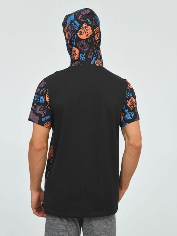 Playera con Capucha - Imagen 2