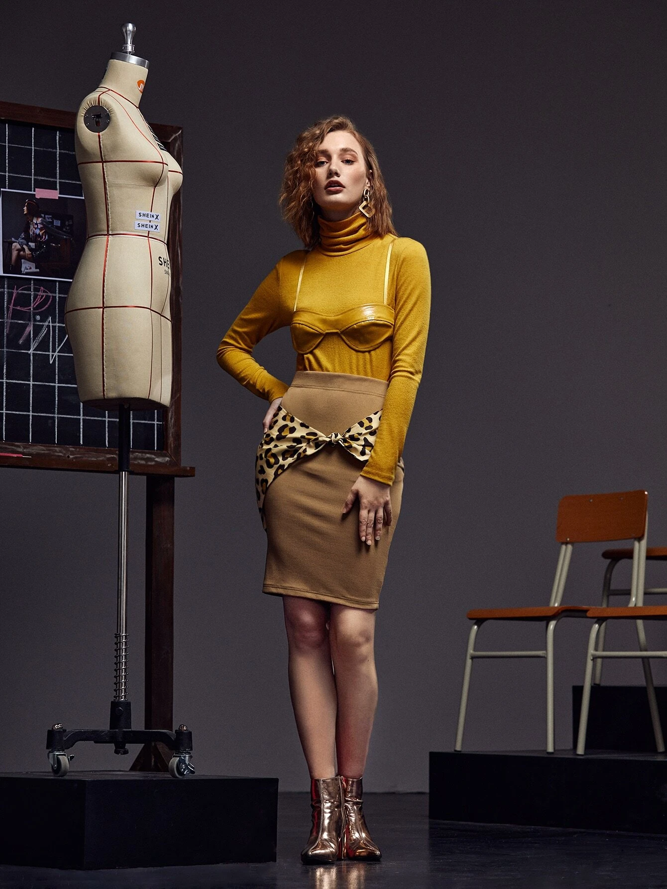 Falda de talle alto de leopardo con nudo delantero - Imagen 4