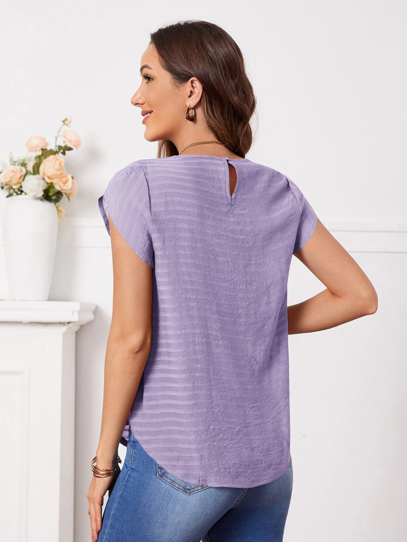 Blusa unicolor manga tulipán de espalda con abertura de ojo - Imagen 5