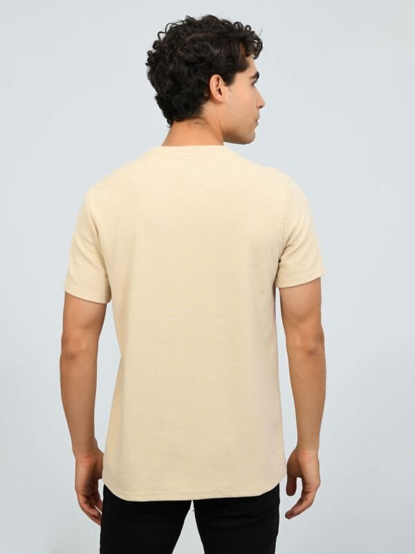 Playera Tela en Relieve - Imagen 2