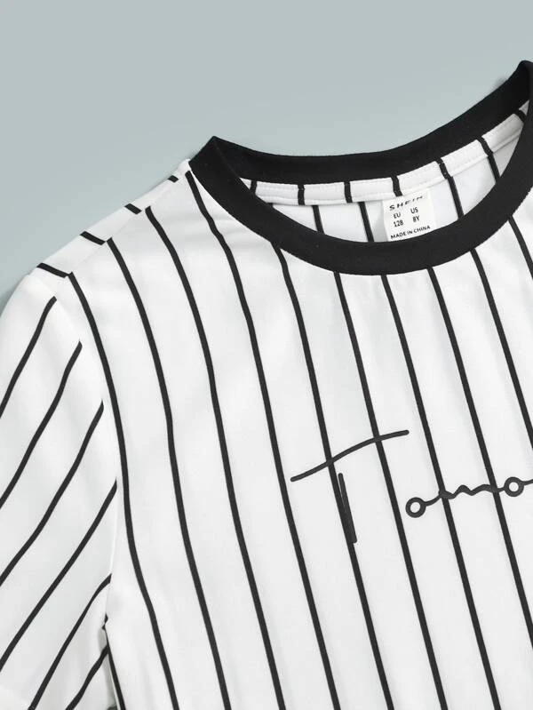 Niños Shorts con camiseta con estampado de rayas verticales & de letra ribete en contraste - Imagen 4