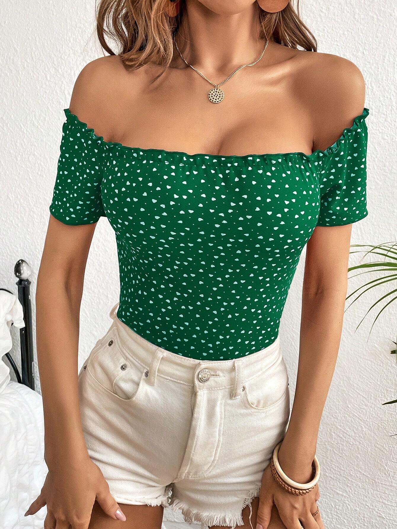 Camiseta con estampado de corazón de hombros descubiertos ribete en forma de lechuga - Imagen 3