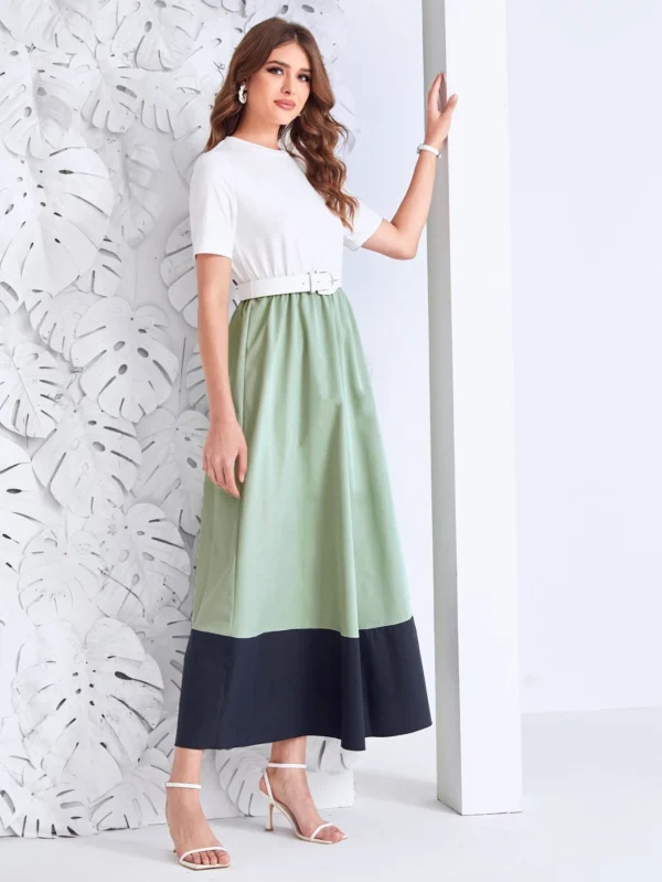 Vestido de color combinado con cinturón - Imagen 2