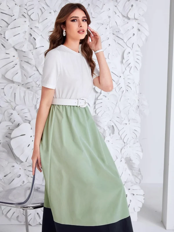 Vestido de color combinado con cinturón - Imagen 4