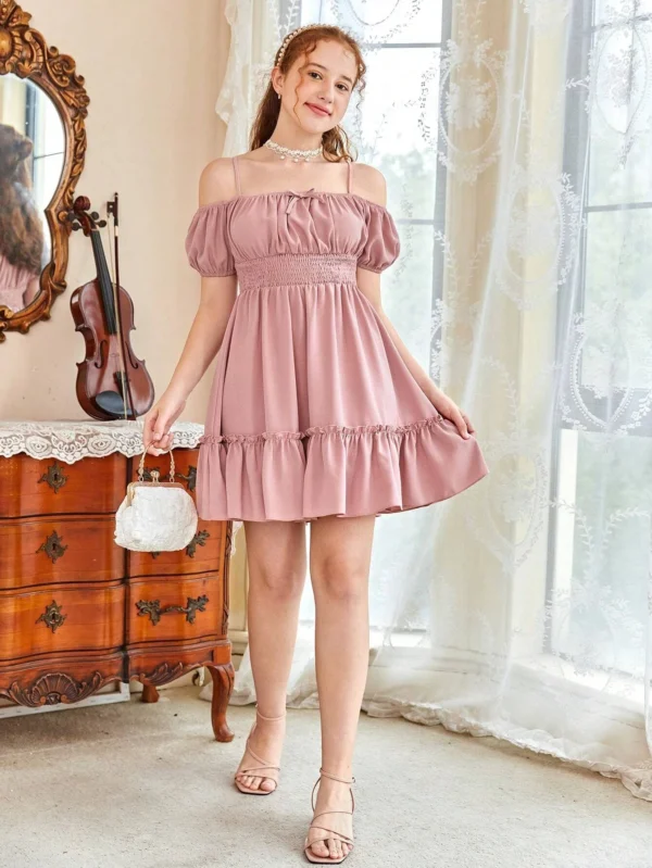 Vestido de hombros descubiertos pecho con fruncido bajo con fruncido - Imagen 4