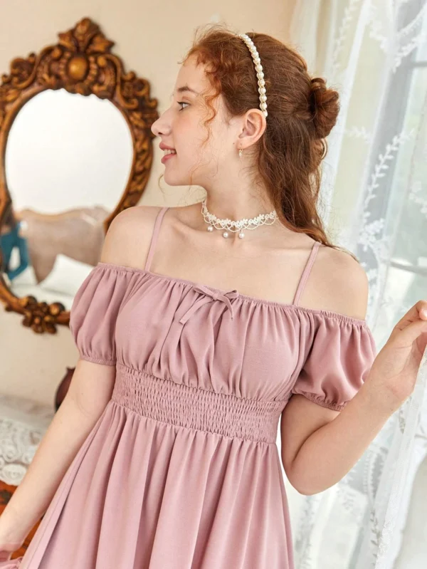 Vestido de hombros descubiertos pecho con fruncido bajo con fruncido - Imagen 3
