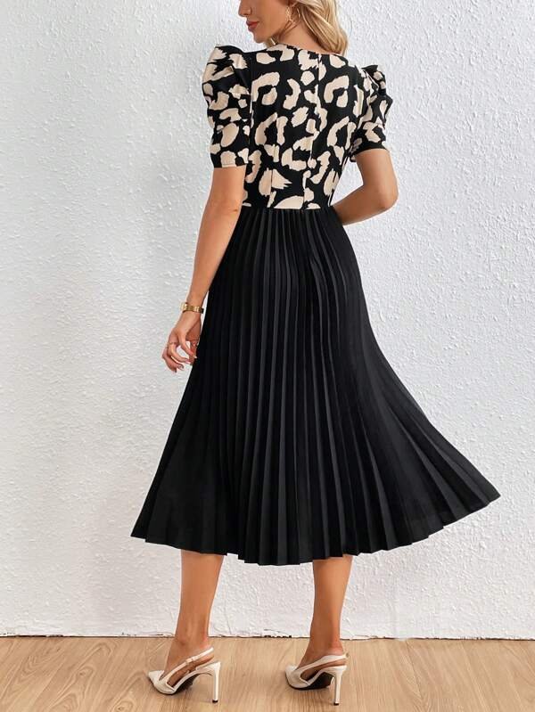 Vestido con estampado de leopardo de manga farol bajo fruncido - Imagen 2