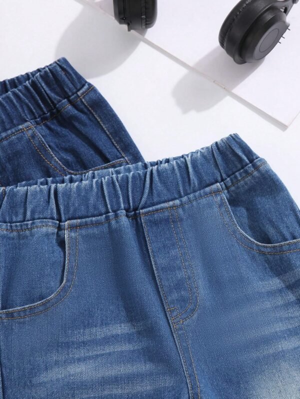 Jeans jóven de cintura elástica con bolsillo oblicuo unicolor - Imagen 6