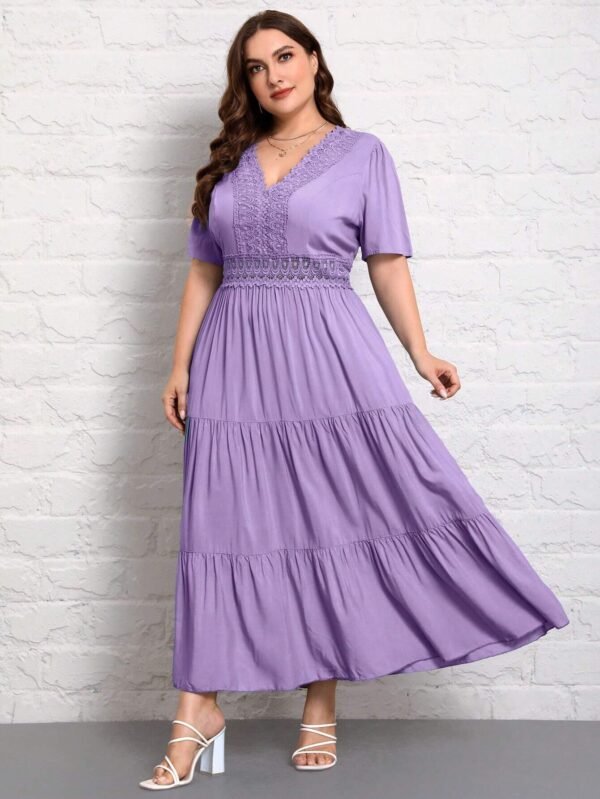 Vestido con encaje bajo a capas - Imagen 3