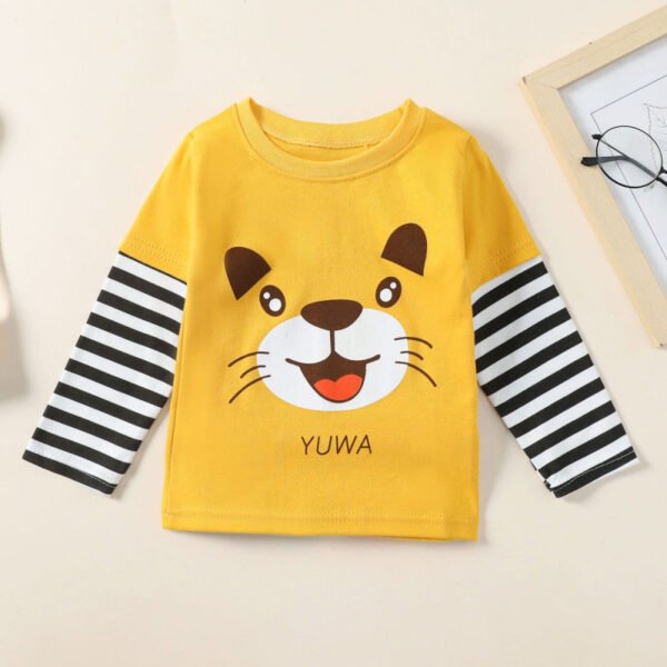 Camiseta de manga larga a rayas con estampado del alfabeto de dibujos
