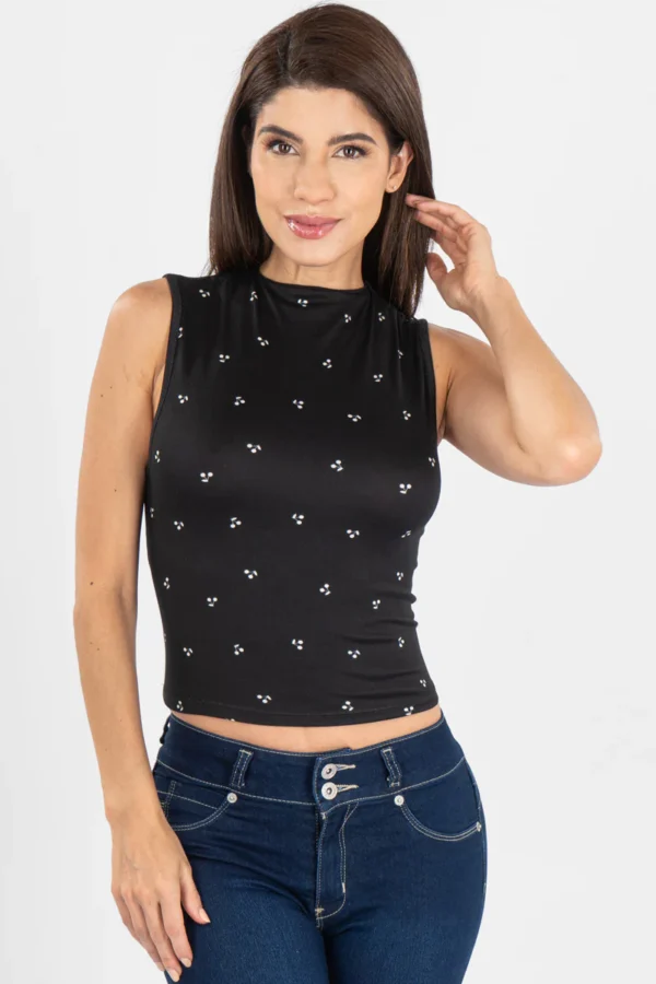 Playera cuello alto