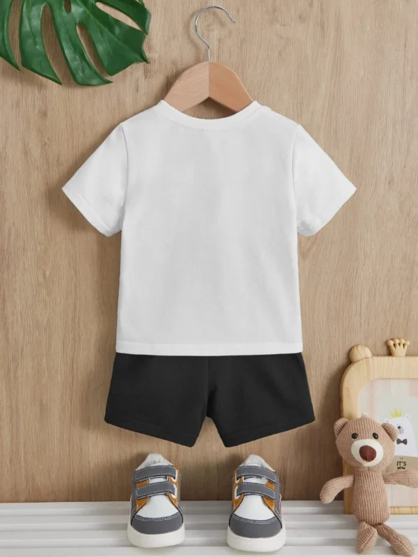 Bebé niño Shorts con camiseta con estampado de corona y letra - Imagen 2