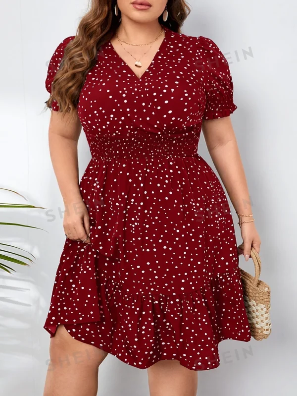 Vestido con estampado de lunares de cintura fruncido