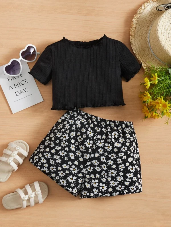 Camiseta Y Pantalones Cortos De Estampado Floral Para Bebé Niña