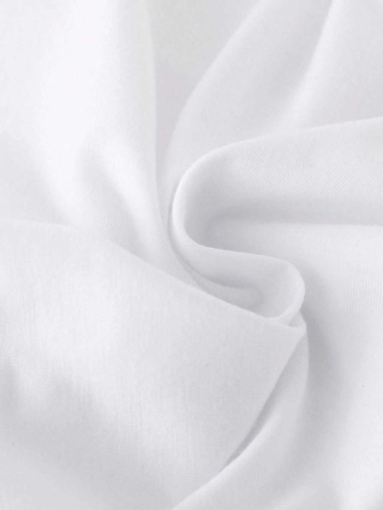 Camiseta De Manga Corta Con Cuello Redondo Y Estampado De Corazón - Imagen 4