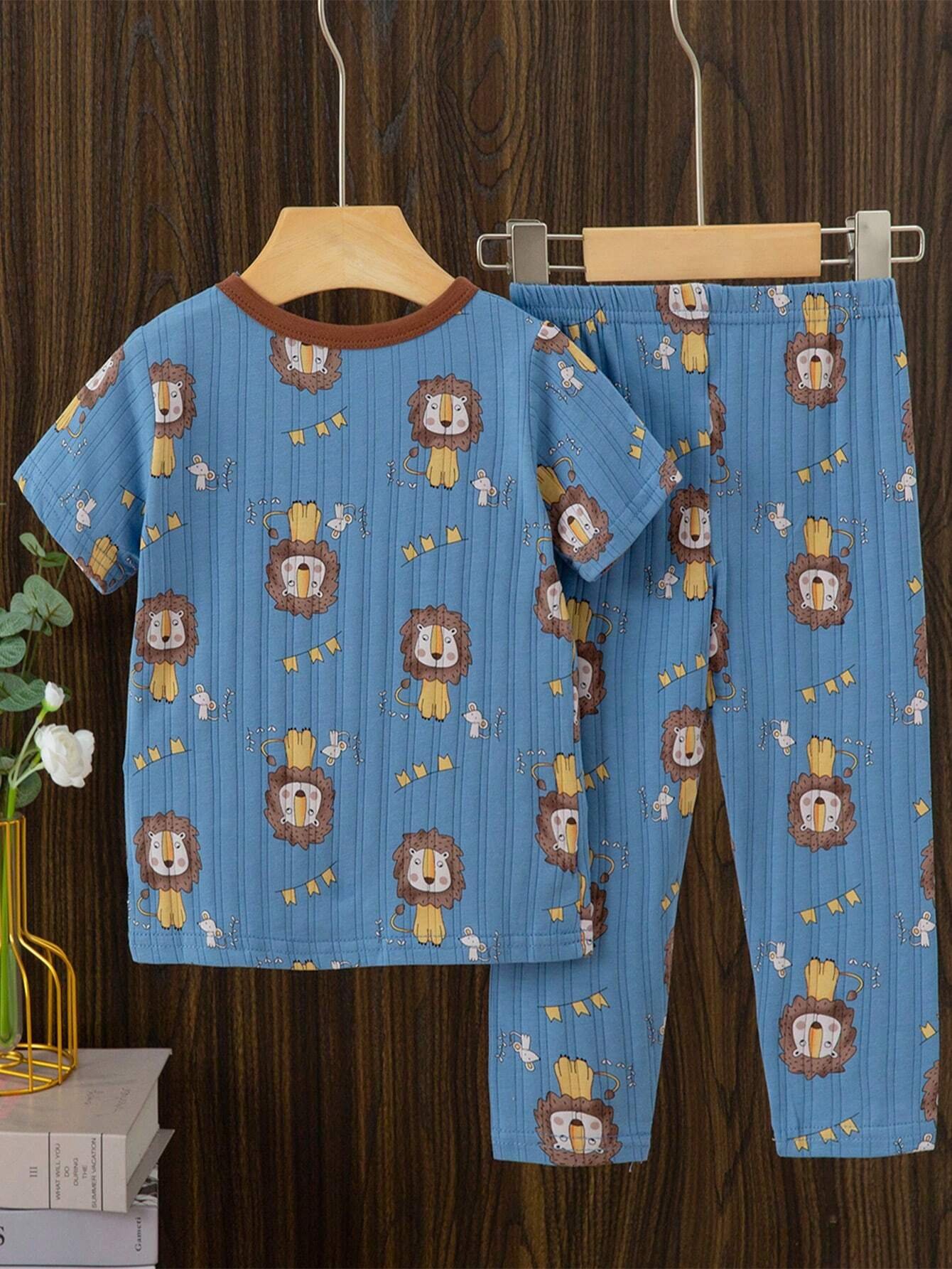 Conjunto De Ropa De Hogar Con Mangas Cortas Impreso Con Dibujo Animado De Ratón Y León - Imagen 2