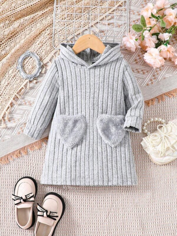 Vestido Con Capucha Y Bolsillo Canguro De Niñas Pequeñas Con Peluche De Color Sólido
