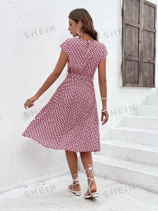 Vestido con cinturón con estampado de manga murciélago - Imagen 2