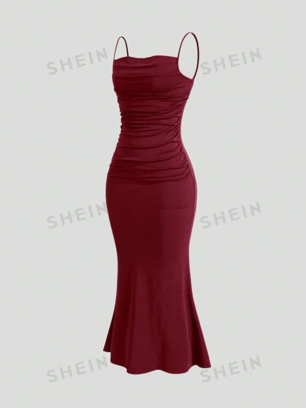 Vestido de tirantes unicolor fruncido - Imagen 3