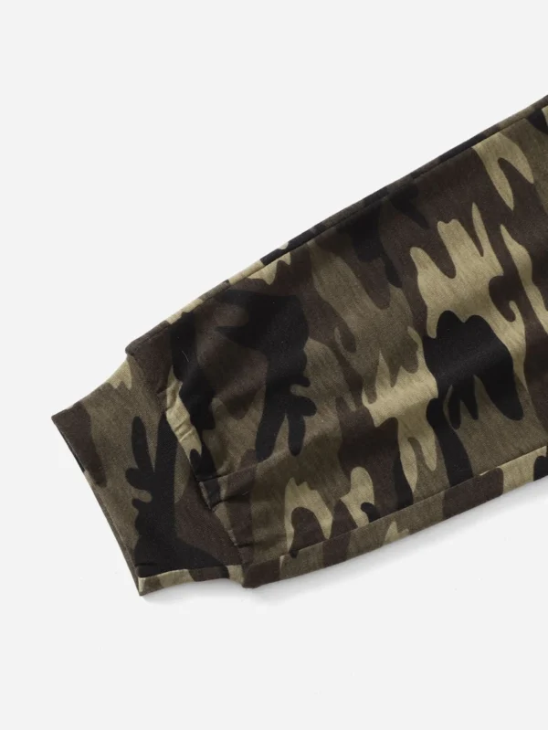 Conjunto De Top Y Pantalones Con Paneles De Camuflaje Para Niños Jóvenes - Imagen 3