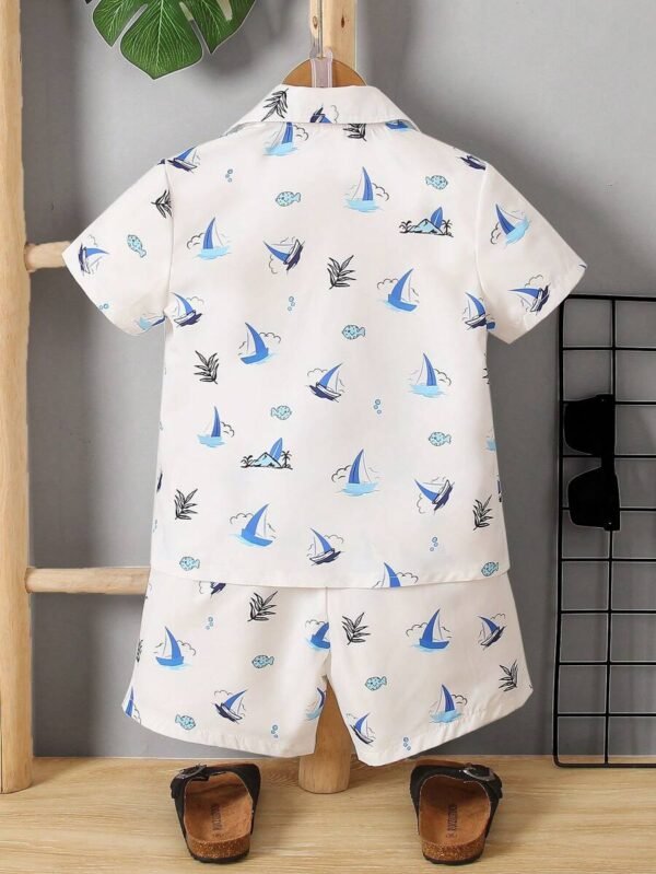 Conjunto De Pantalones Cortos Y Camisa De Manga Corta Con Estampado De Velero - Imagen 2