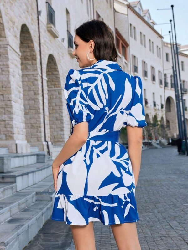 Vestido De Manga Corta Estampado Al Azar - Imagen 2
