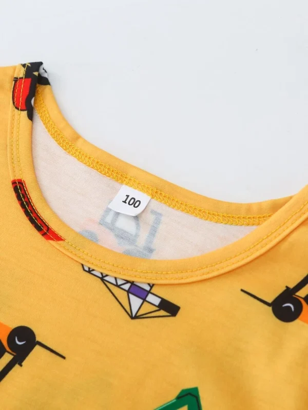Conjunto de camiseta de mangas cortas y pantalones cortos - Imagen 3