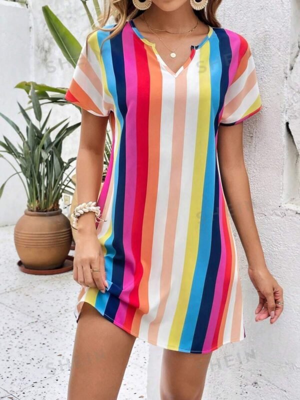 Vestido túnico de rayas de cuello notch de manga murciélago