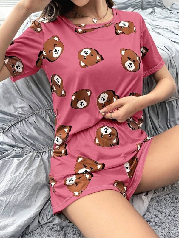 Conjunto de pijama con camiseta estampada y pantalones cortos
