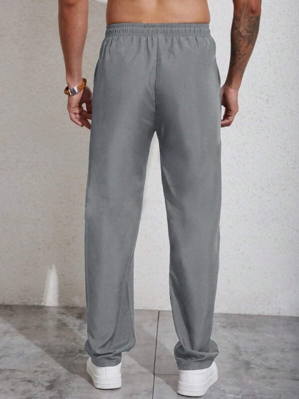 Pantalones con cintura con cordón y detalle de parche con letra - Imagen 3