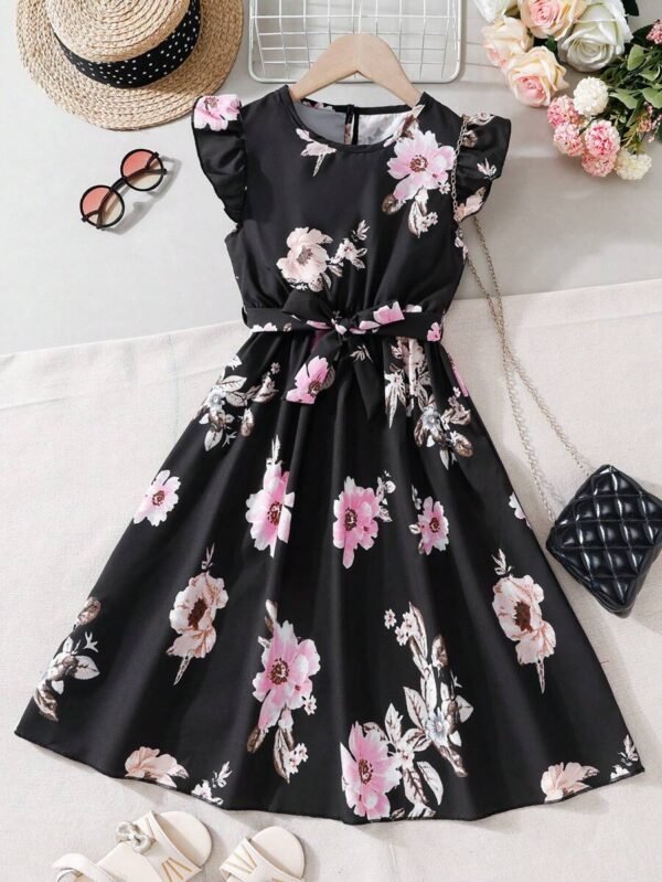 Vestido de manga corta con cuello redondo y diseño de flores impresas