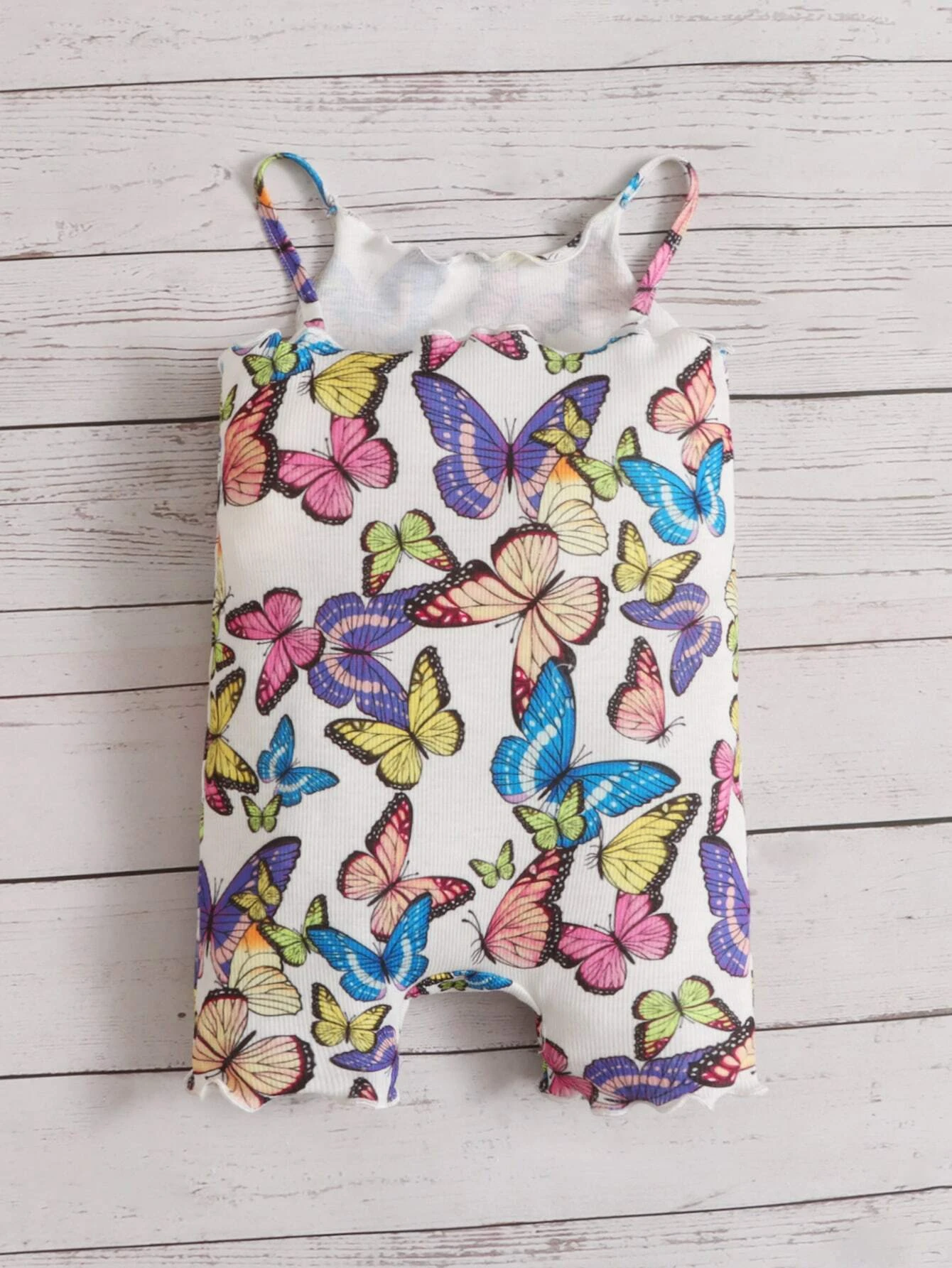 Mono De Cuello Cami Con Ribete De Lechuga Y Estampado De Mariposa - Imagen 3