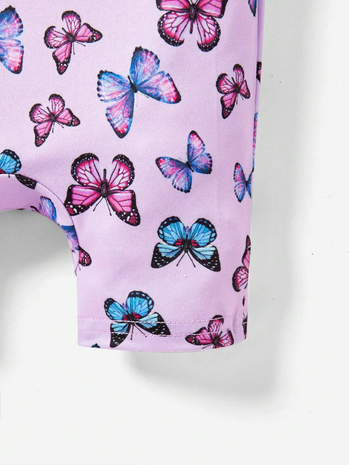 Conjunto De Body Y Shorts De Niña Con Patrón De Mariposa - Imagen 2