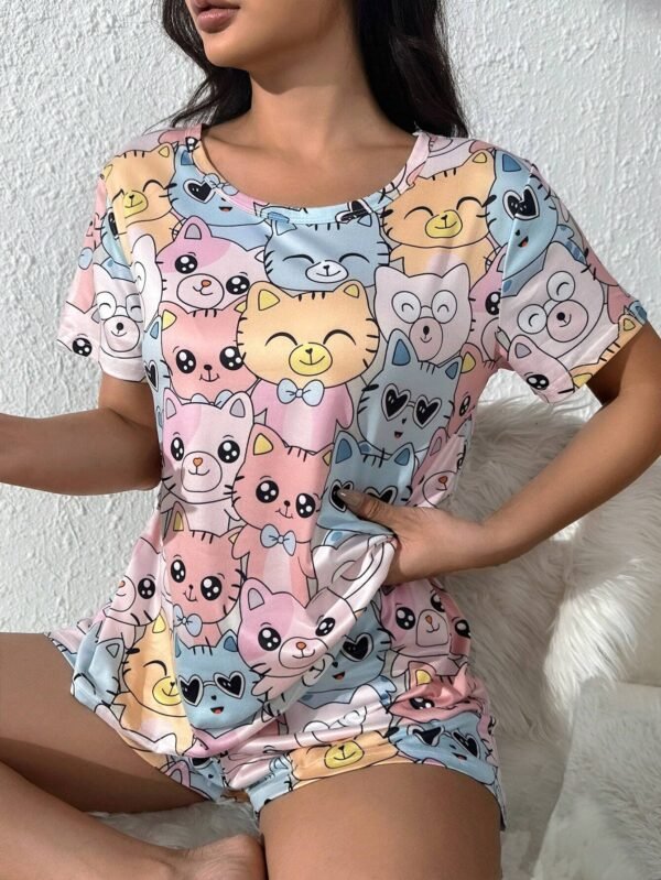Conjunto de pijama con gráfico de dibujos animados