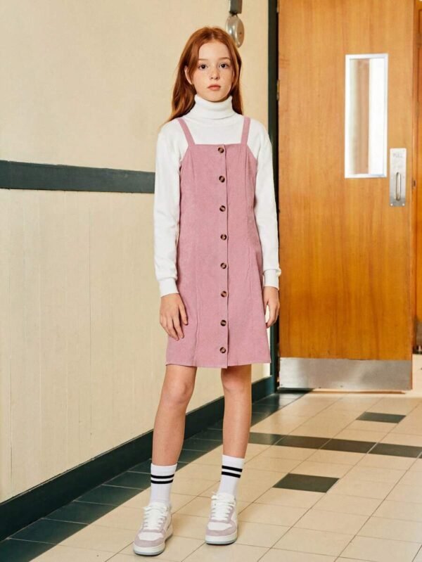 Vestido en general informal de pana, lindo y versátil