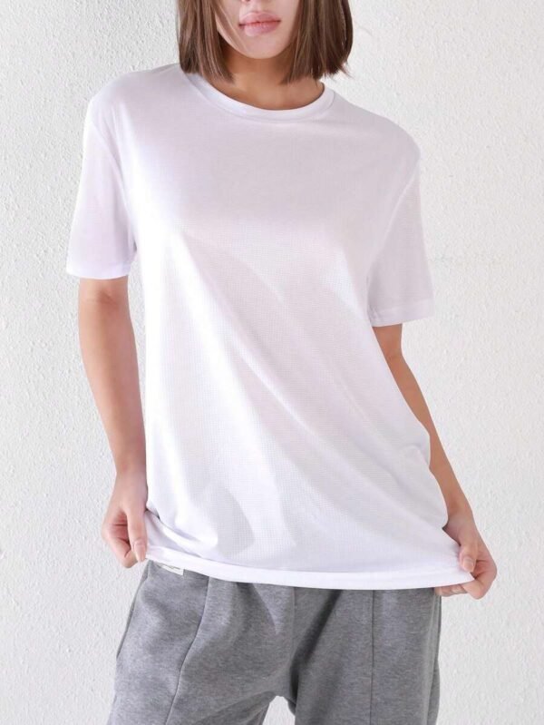 Camiseta deportiva básica para mujer de unicolor blanco, ultraligera
