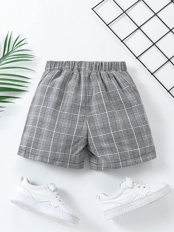 Pantalones cortos de cuadros para niño con bolsillos inclinados