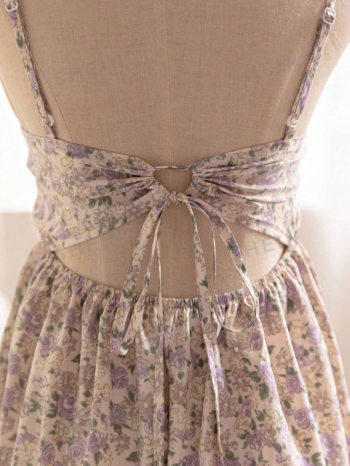 Vestido con correa de espagueti y estampado floral - Imagen 2