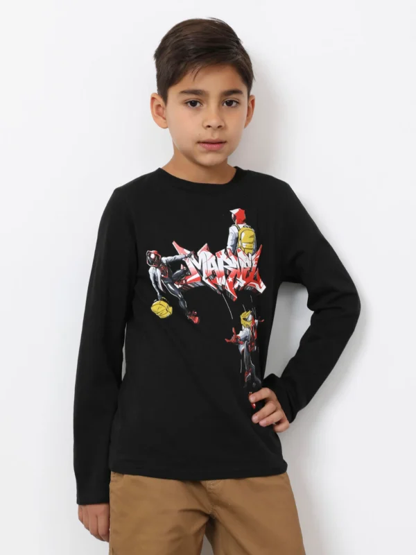 Playera Manga Larga Estampada Negra
