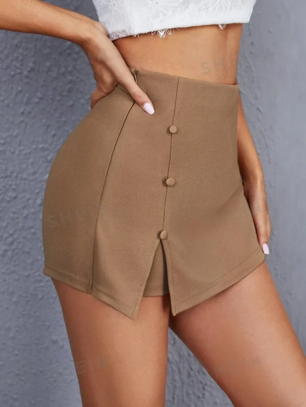 Skort unicolor con diseño de botón bajo con abertura - Imagen 2