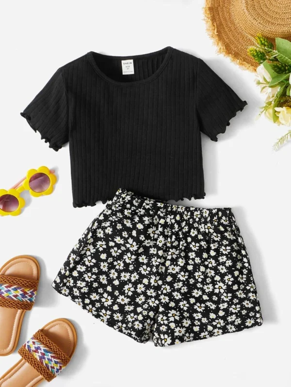 Camiseta Y Pantalones Cortos Impresos Con Flores Para Niña