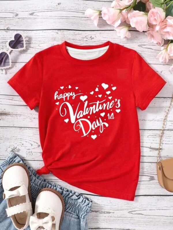 Camiseta De Manga Corta Con Impresión De Letras Y Corazones