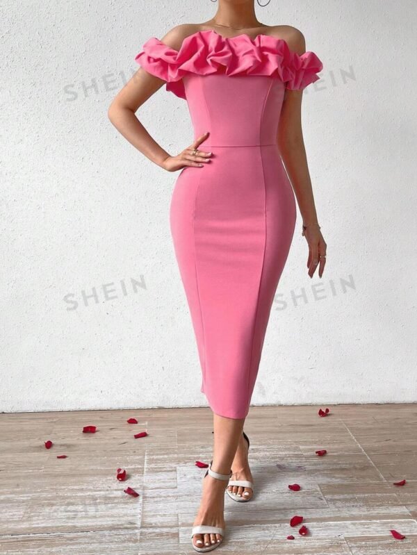 Vestido Con Detalle De Hombro Descubierto Y Volante - Imagen 2