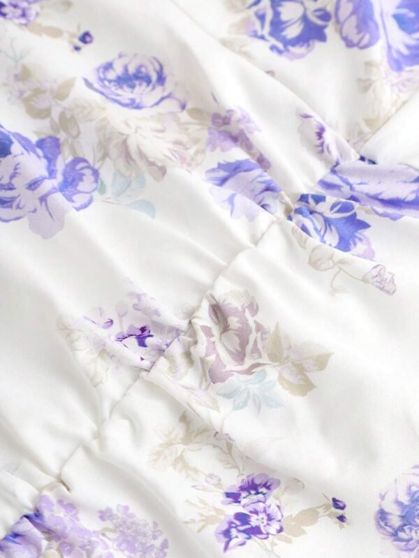 Vestido de tirantes con estampado floral fruncido bajo con fruncido - Imagen 3